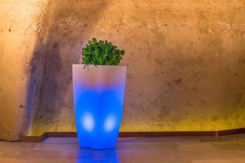 Leuchtvase STILO Viereckig Top  cm 39 x 39  - H 90 cm Licht blau