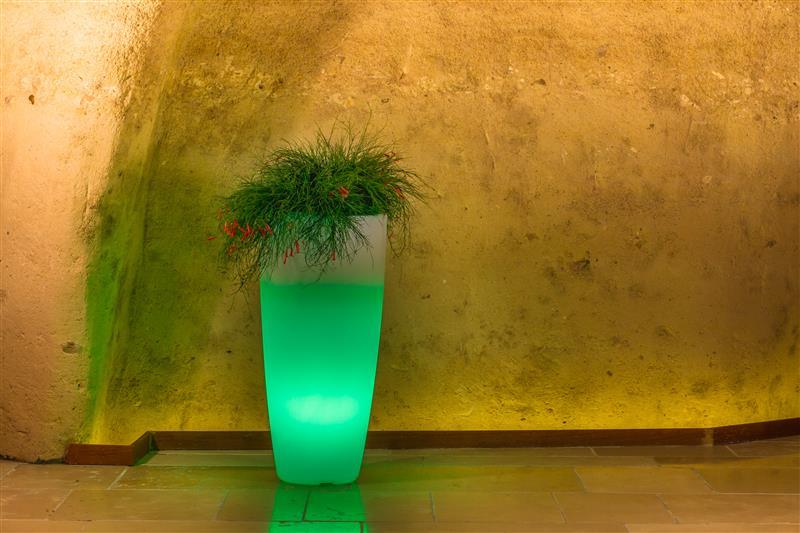 Leuchtvase STILO  Rund -  Ø 33 cm. - H 70 cm Licht grün